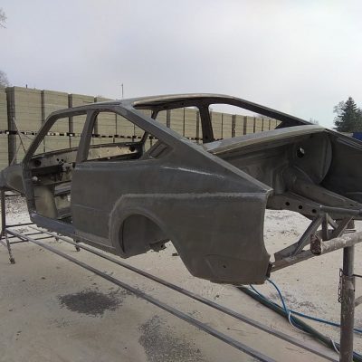 mobilné pieskovanie karosérie